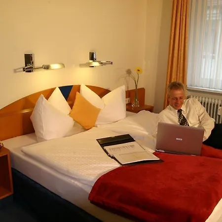 City Hotel Freiburg Ξενοδοχείο 4*