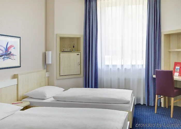 City Hotel Freiburg 4*