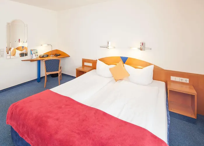 City Hotel Freiburg 4*